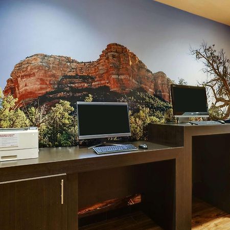 Drury Inn & Suites Phoenix Airport Экстерьер фото